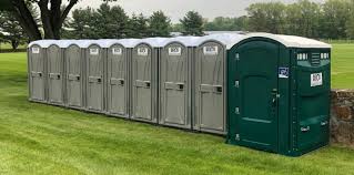 Best ADA-Compliant Portable Toilet Rental  in Chattahoochee Hills, GA